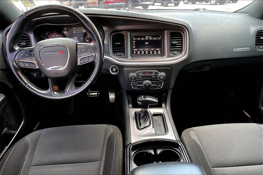 Used 2021 Dodge Charger SXT w/ Blacktop Package image 14