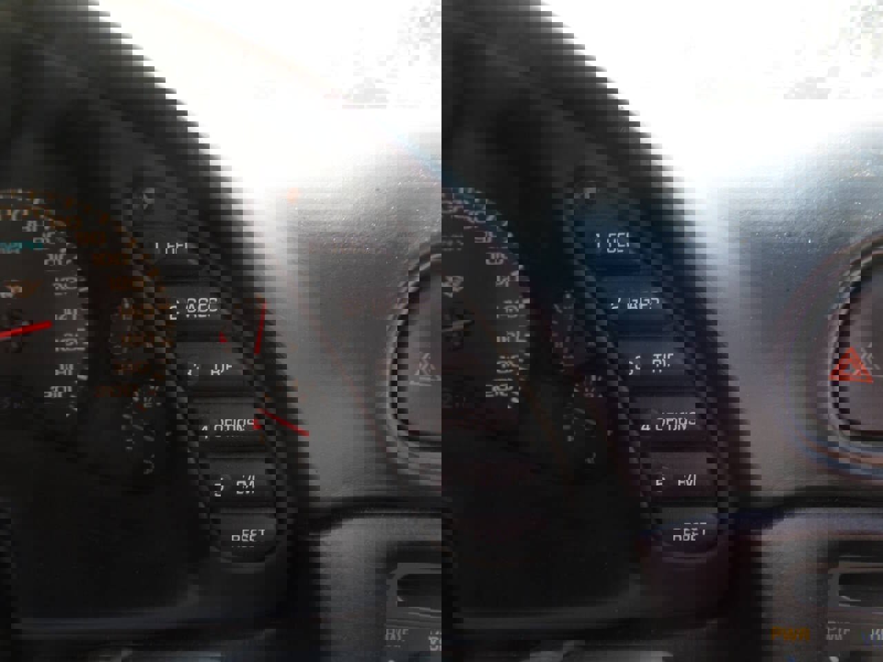 Used 2001 Chevrolet Corvette Convertible w/ Preferred Equipment Group2 image 22