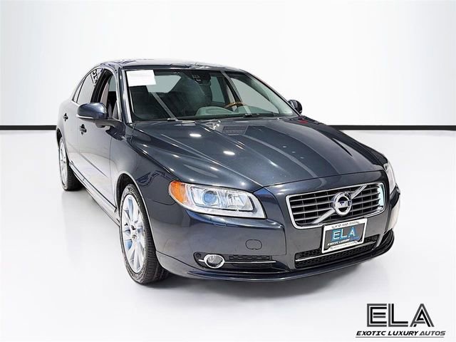 Used 2013 Volvo S80 T6 Platinum image 2