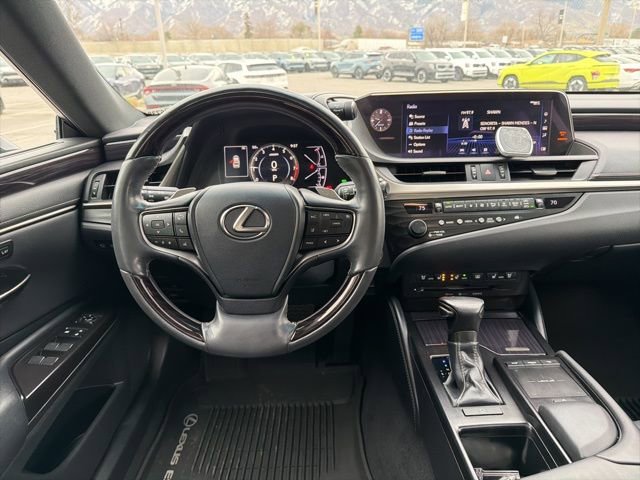 Used 2019 Lexus ES 350 w/ Accessory Package image 26