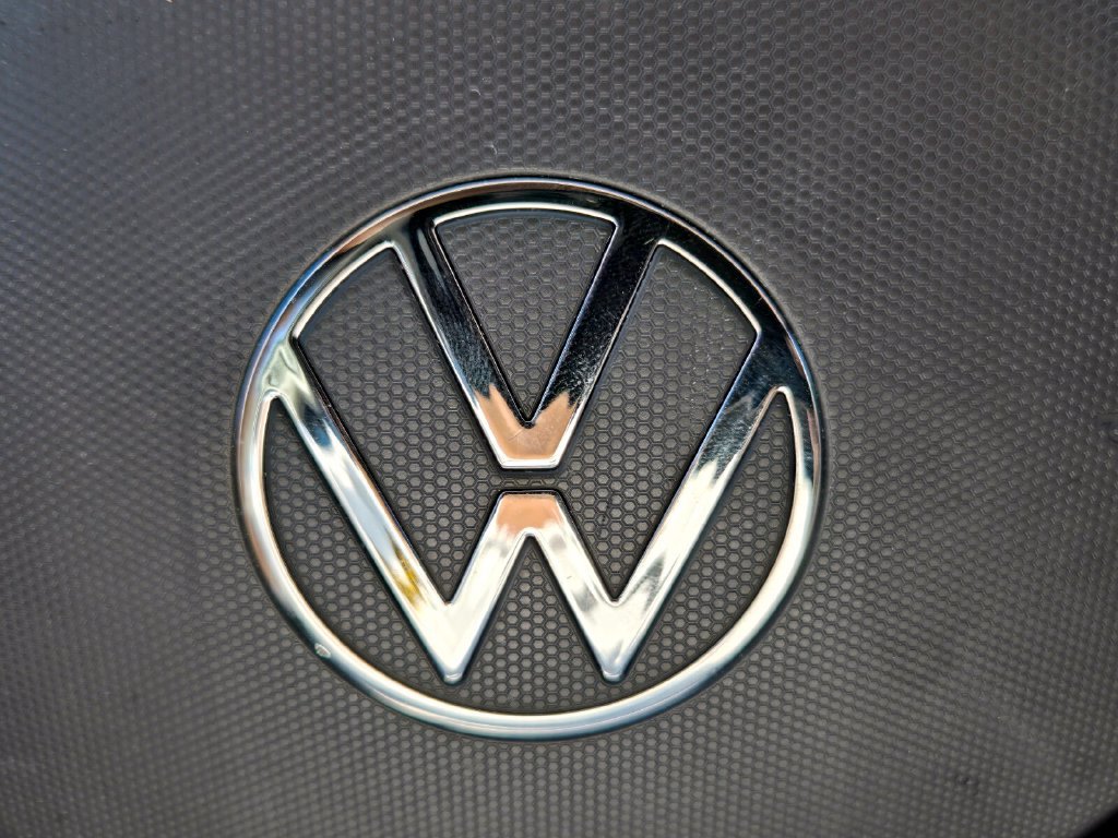 Certified 2023 Volkswagen Tiguan S FWD image 30