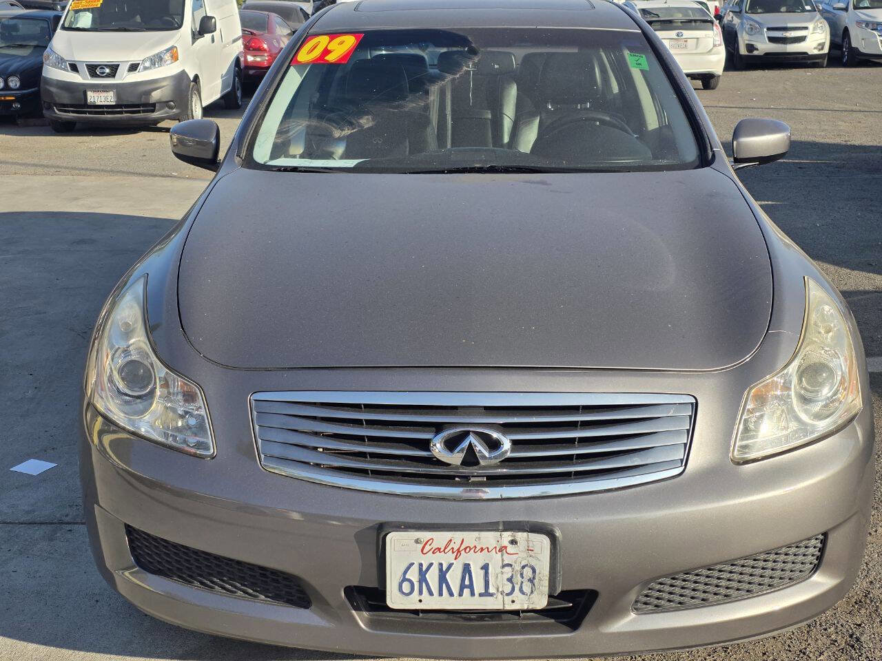 Used 2009 INFINITI G37 Journey w/ Premium Pkg RWD image 2
