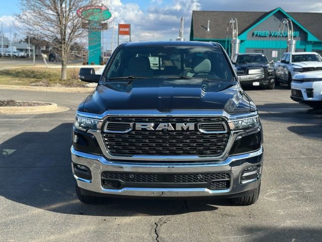 New 2026 RAM 1500 4x4 Crew Cab image 3