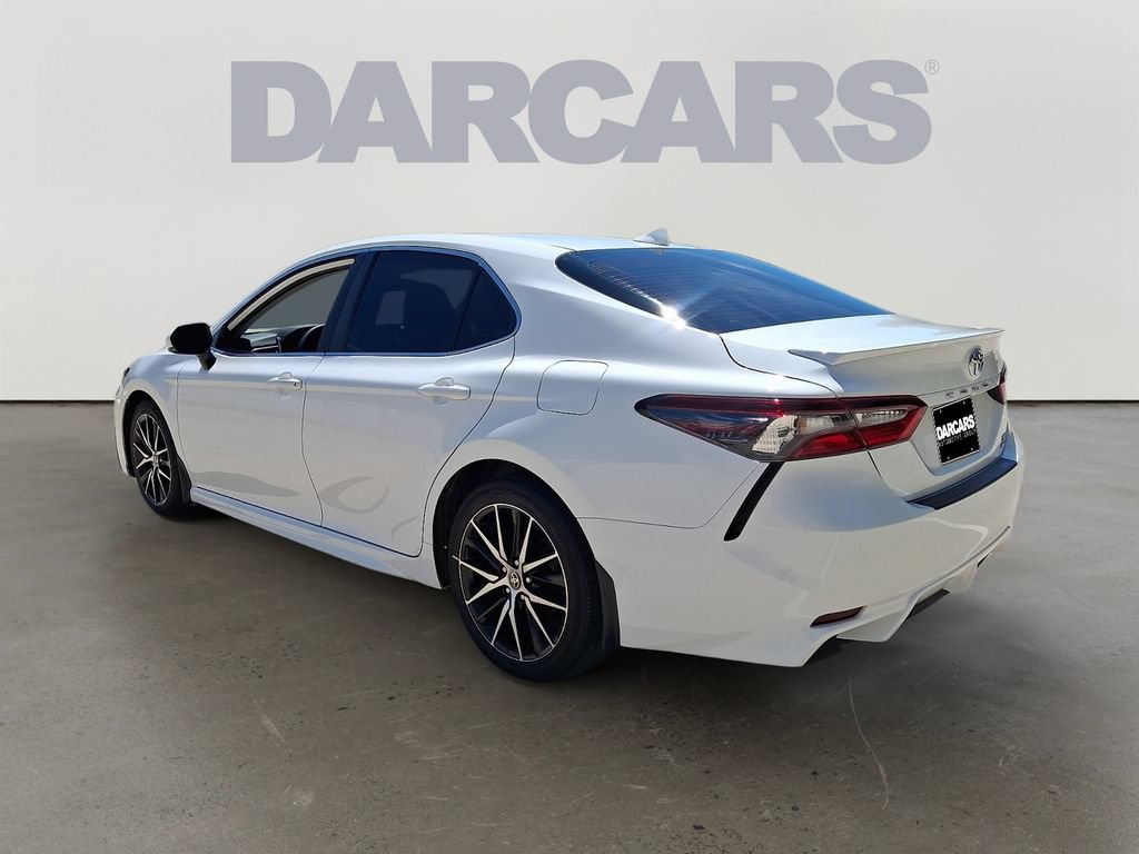 Used 2022 Toyota Camry SE AWD/4WD image 4