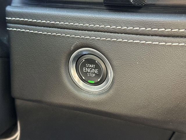 Used 2025 Cadillac Escalade Sport image 16