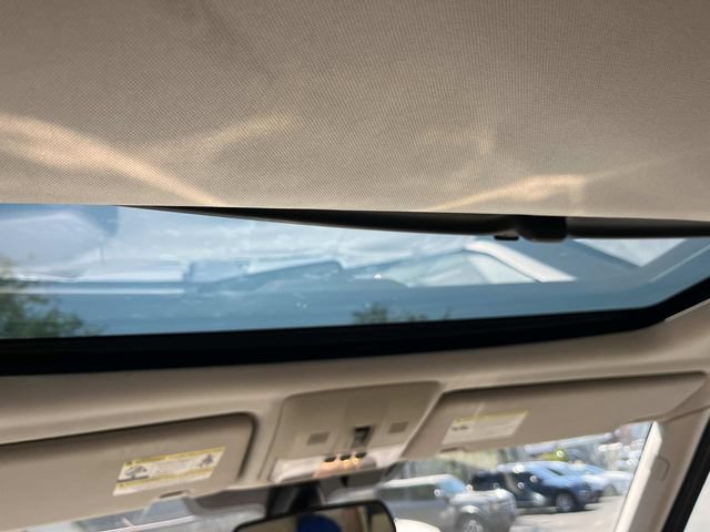 Used 2014 Land Rover LR4 HSE LUX AWD/4WD image 13