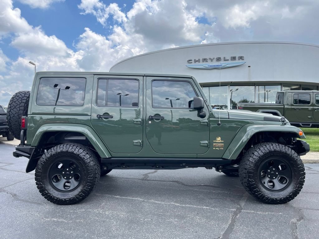 Used 2014 Jeep Wrangler Unlimited Rubicon w/ Connectivity Group AWD/4WD image 74