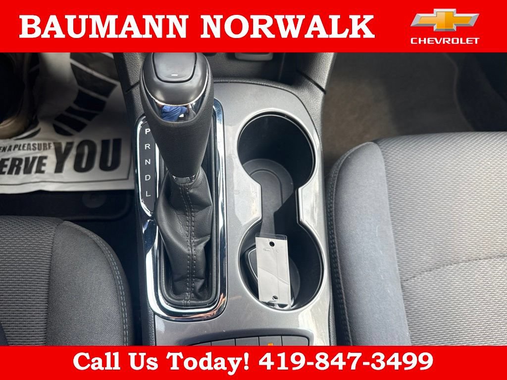 Used 2019 Chevrolet Cruze LT w/ Convenience Package FWD image 22