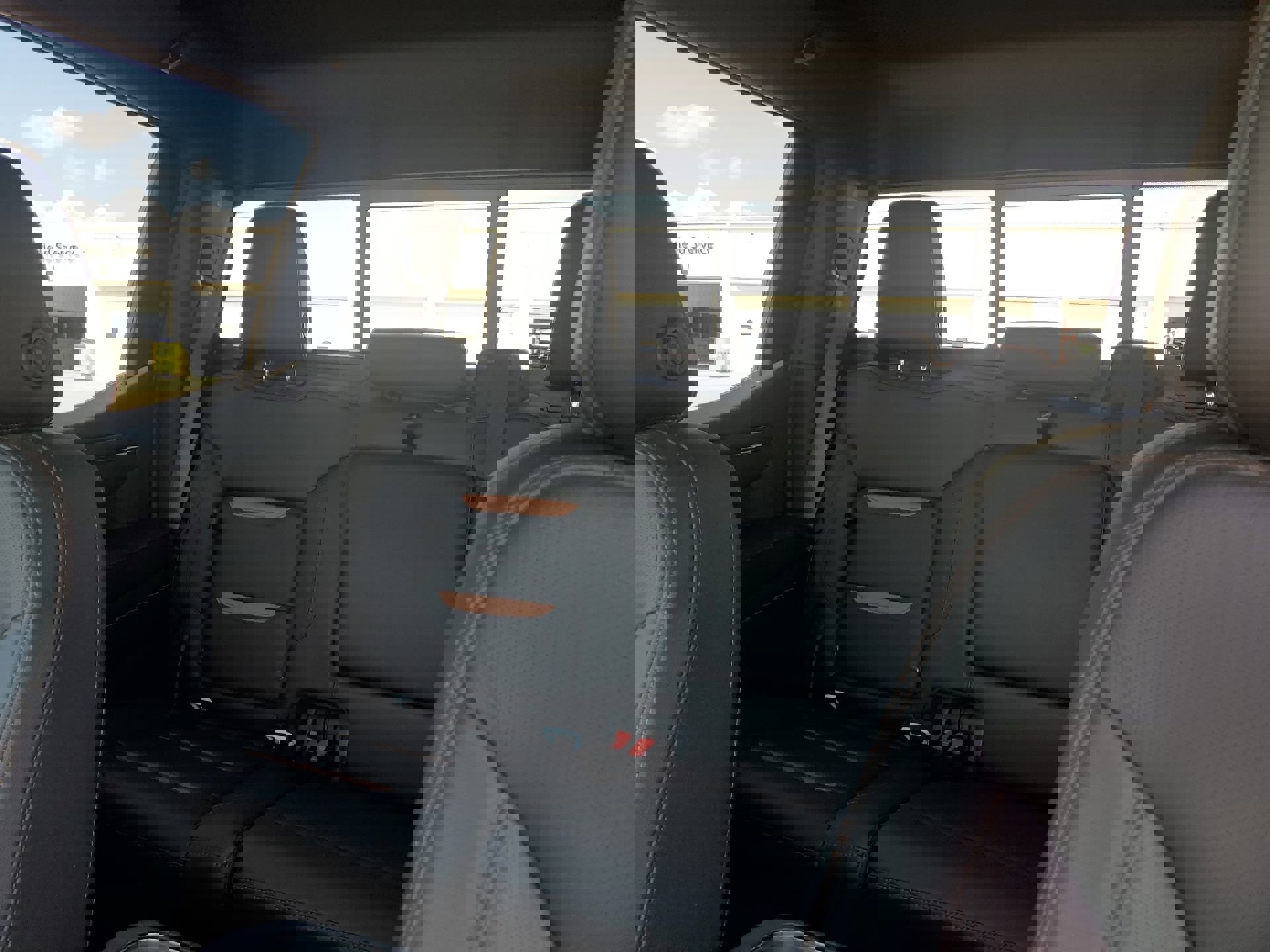 Used 2024 GMC Sierra 1500 AT4 w/ Technology Package image 28