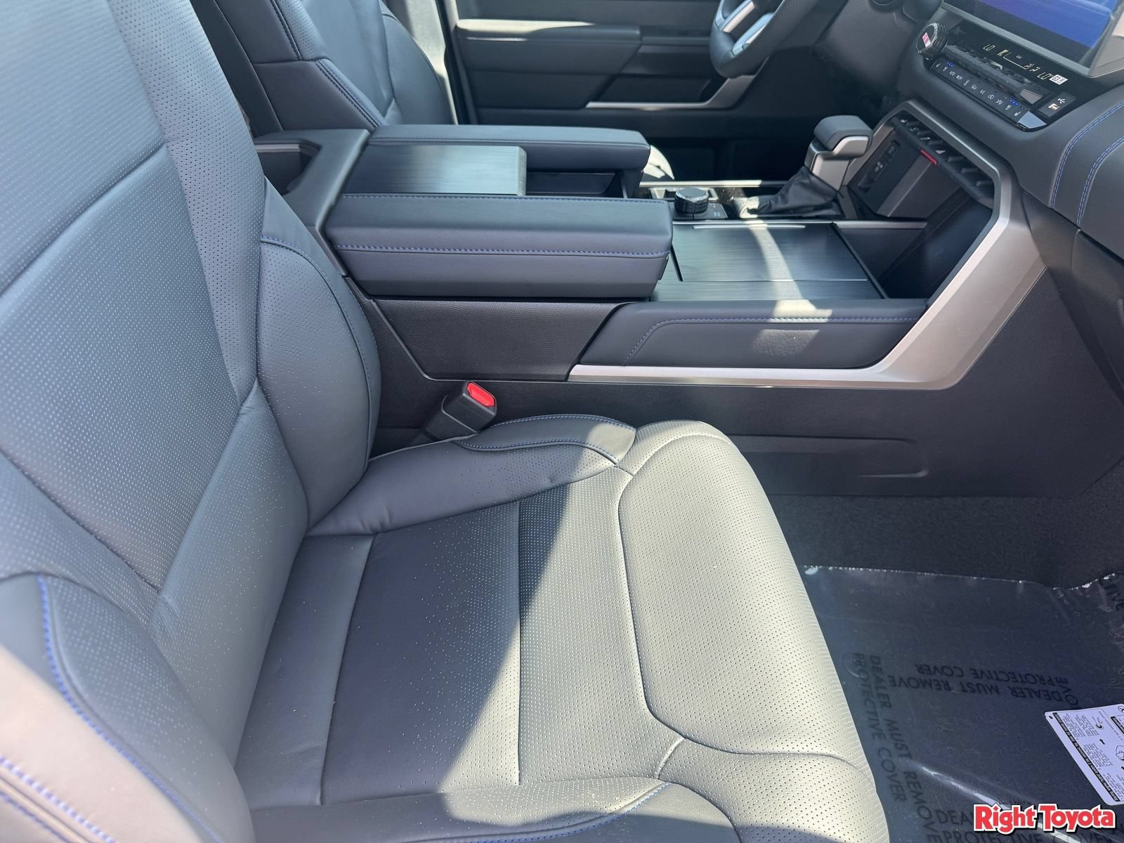 New 2026 Toyota Sequoia Platinum AWD/4WD image 13