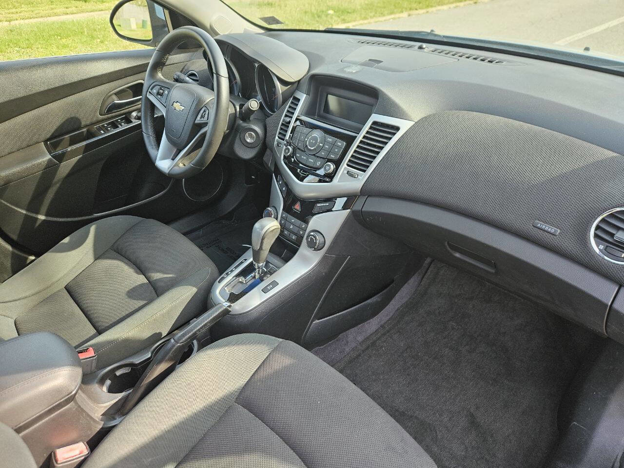 Used 2012 Chevrolet Cruze Eco FWD image 15
