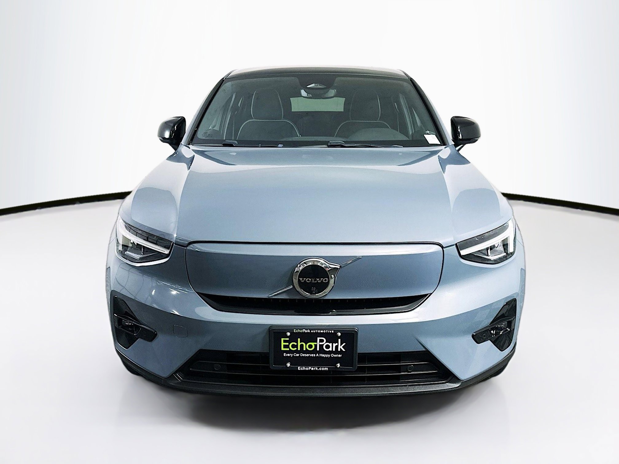 Used 2023 Volvo C40 P8 Recharge Plus AWD/4WD image 2