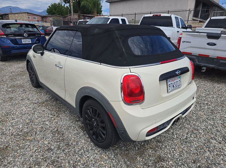 Used 2016 MINI Cooper S FWD image 18