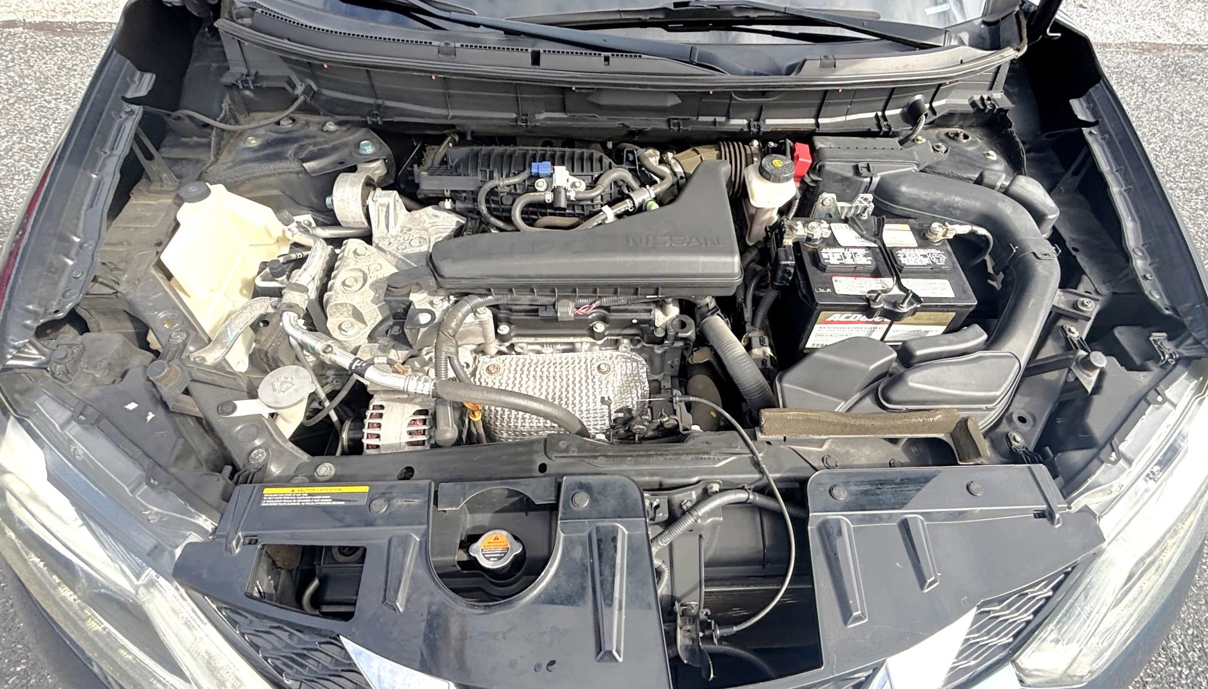 Used 2014 Nissan Rogue SL w/ SL Premium Package image 32