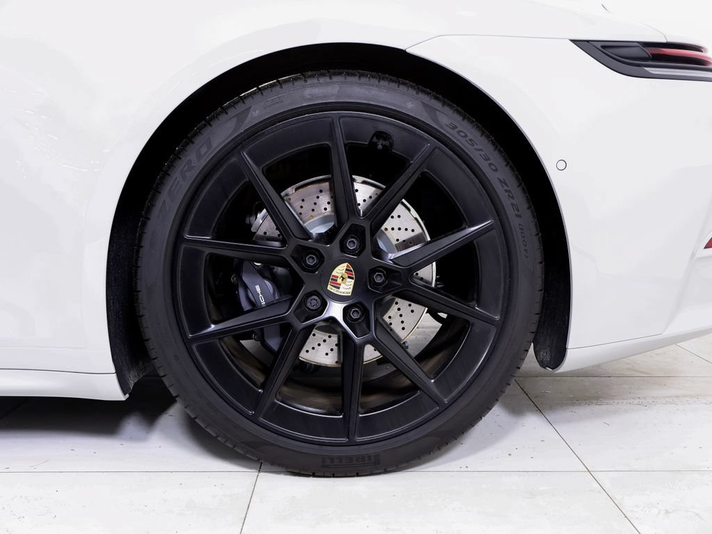 Certified 2026 Porsche 911 Carrera RWD image 26
