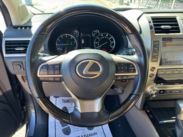 Used 2020 Lexus GX 460 Premium w/ Premium Package AWD/4WD image 14