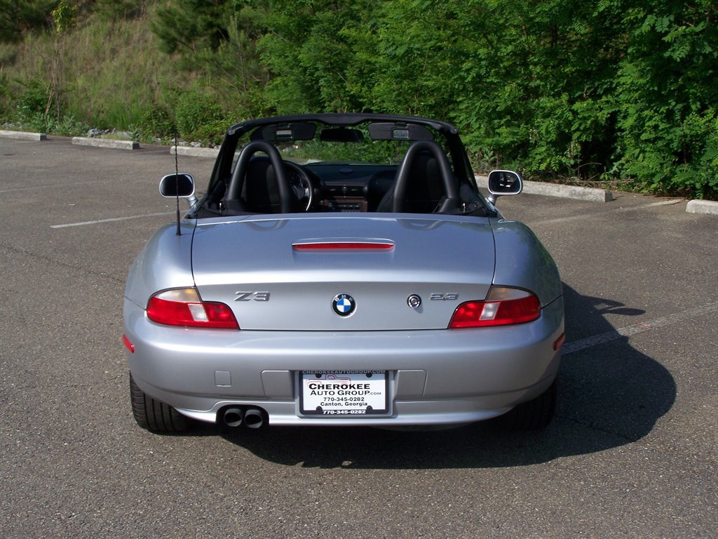 Used 2000 BMW Z3 2.5i RWD image 23
