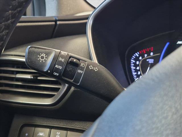 Used 2019 Hyundai Santa Fe Limited AWD/4WD image 10
