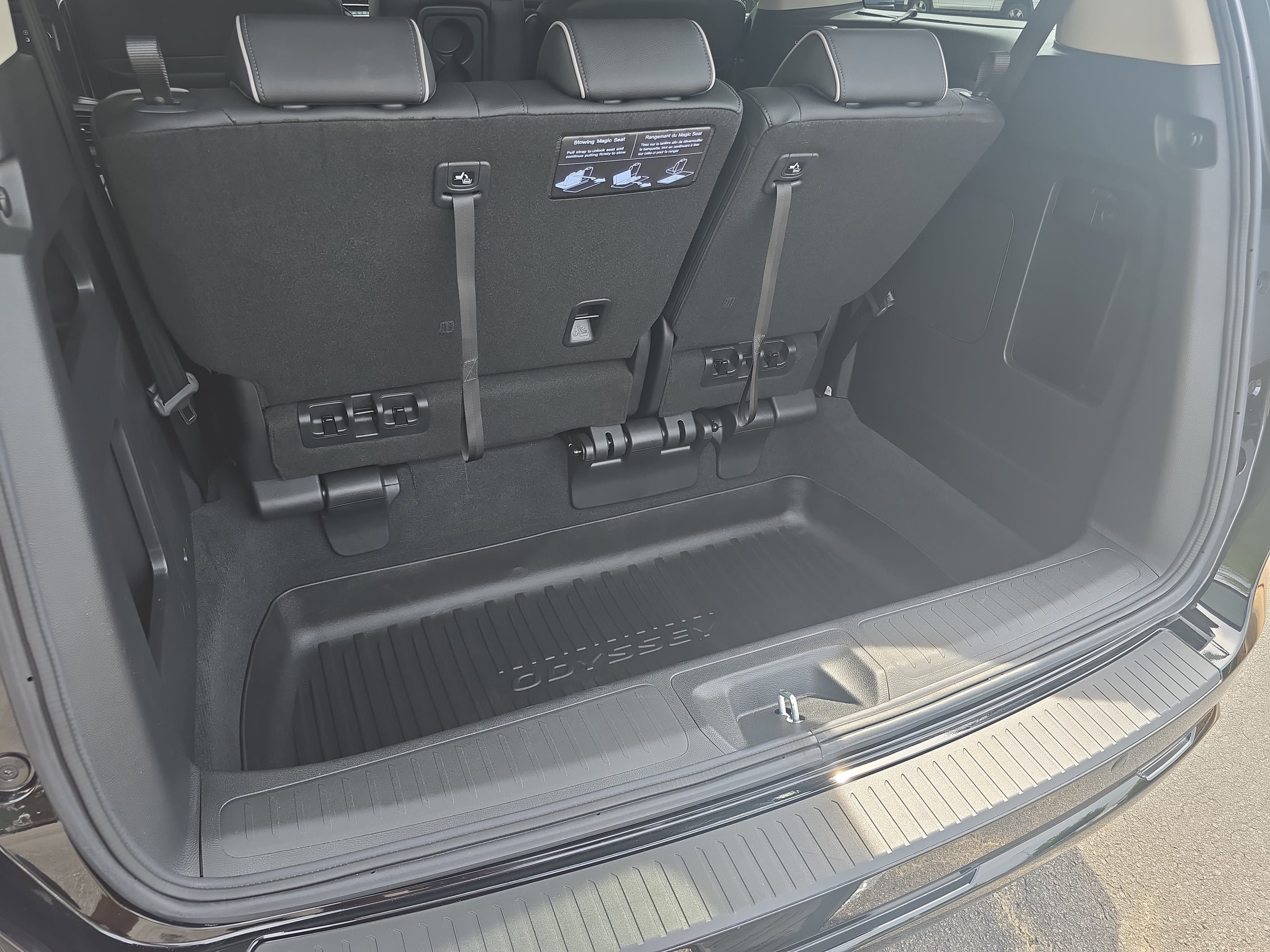 Used 2026 Honda Odyssey Touring image 13