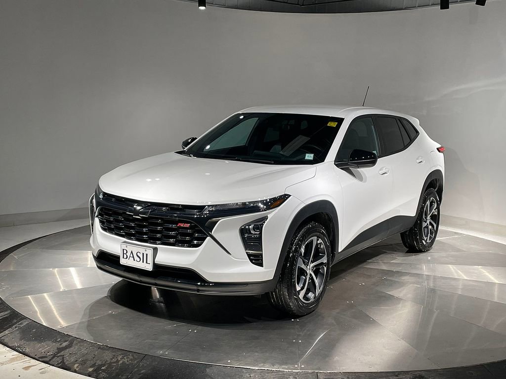 Used 2024 Chevrolet Trax RS w/ Driver Confidence Package image 8