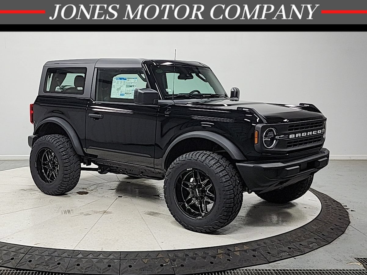 New 2026 Ford Bronco 2-Door AWD/4WD image 1