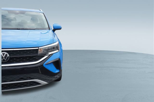 Used 2023 Volkswagen Taos SE w/ Panoramic Sunroof Package image 37
