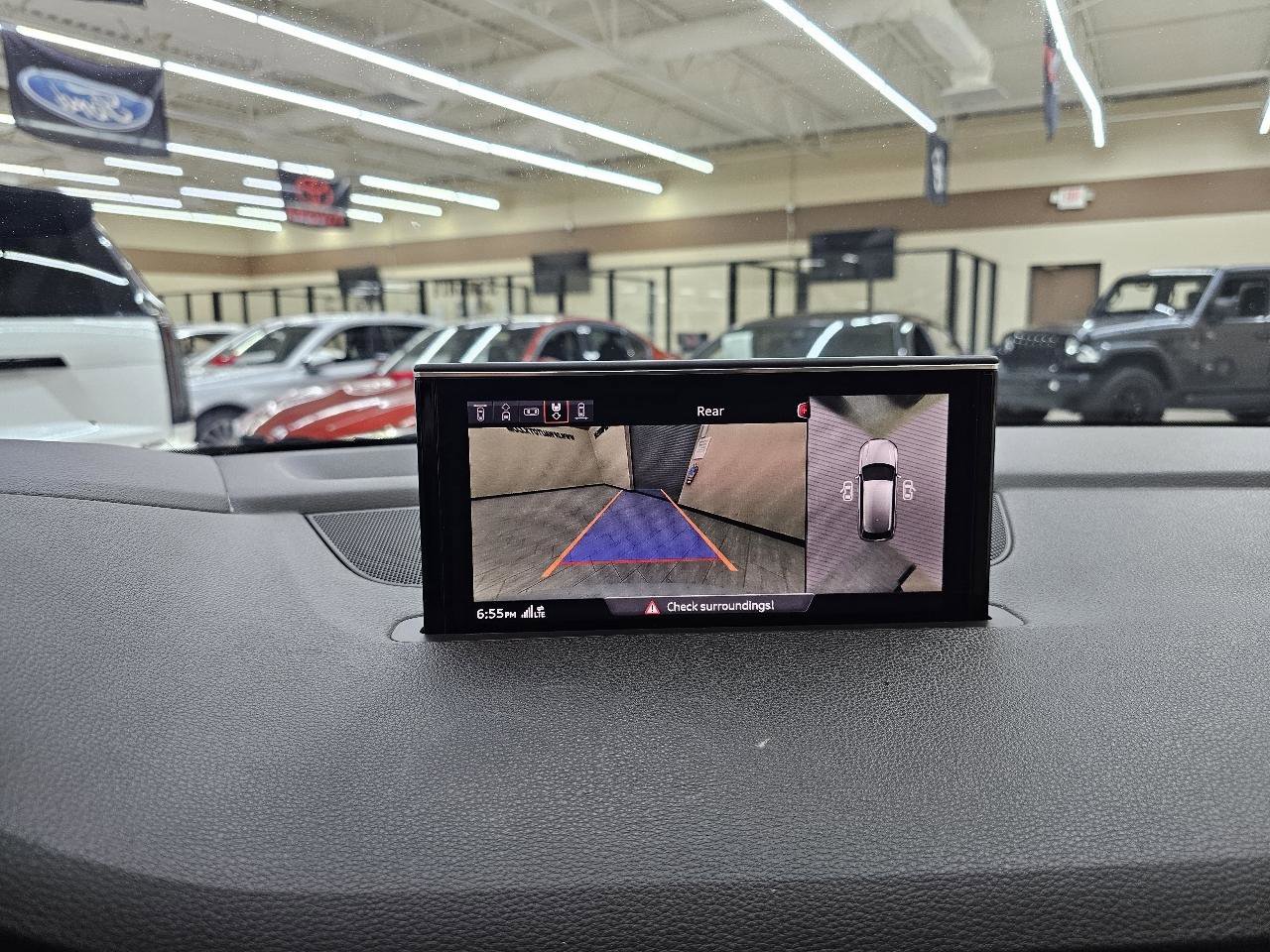 Used 2017 Audi Q7 3.0T Prestige w/ Prestige Package image 34