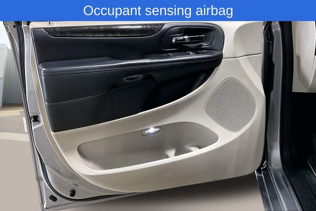 Used 2016 Dodge Grand Caravan SE w/ Quick Order Package 29E SE image 19