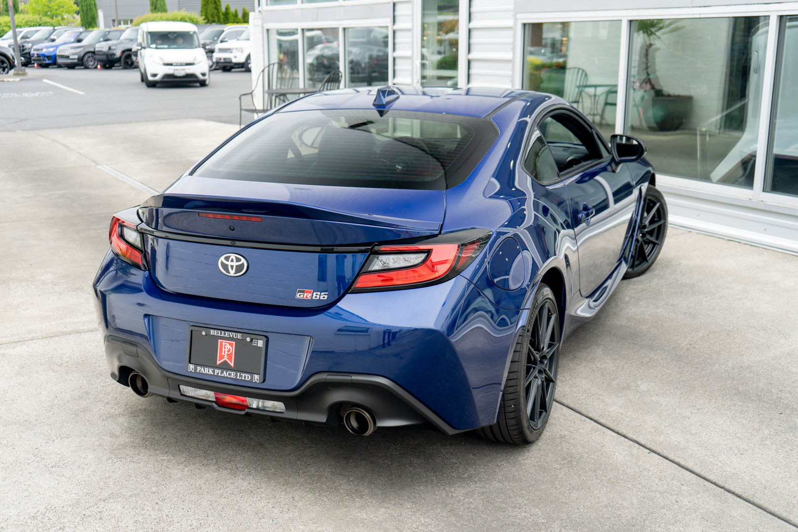 Used 2023 Toyota GR86 Premium w/ ALL Weather Mat Package (TMS) RWD image 6