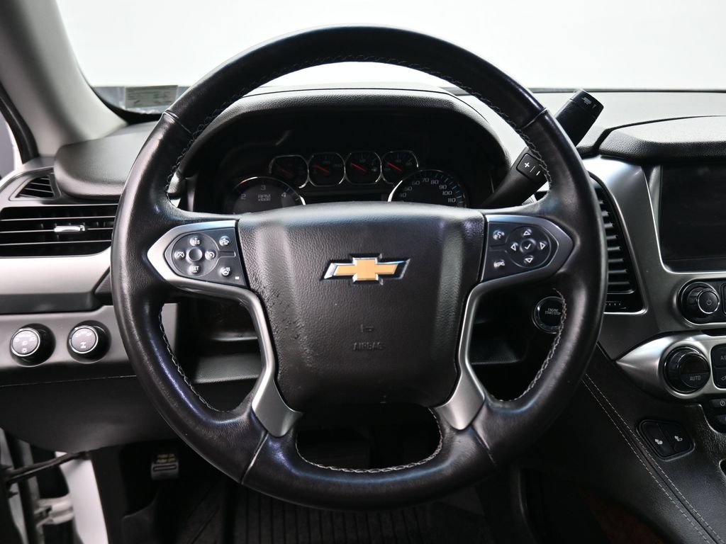 Used 2019 Chevrolet Tahoe LT w/ Luxury Package AWD/4WD image 15
