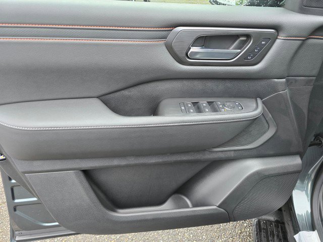 New 2026 Nissan Armada PRO-4X image 28