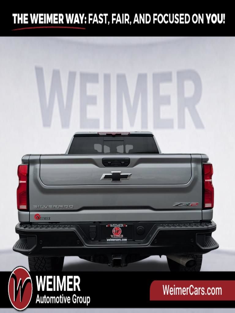 Used 2025 Chevrolet Silverado 2500 ZR2 AWD/4WD image 6