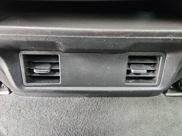 Used 2020 Chevrolet Silverado 1500 Custom w/ Custom Value Package RWD image 19