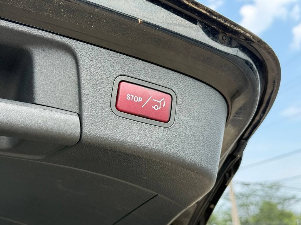 Used 2019 Mercedes-Benz GLA 250 w/ Convenience Package image 26