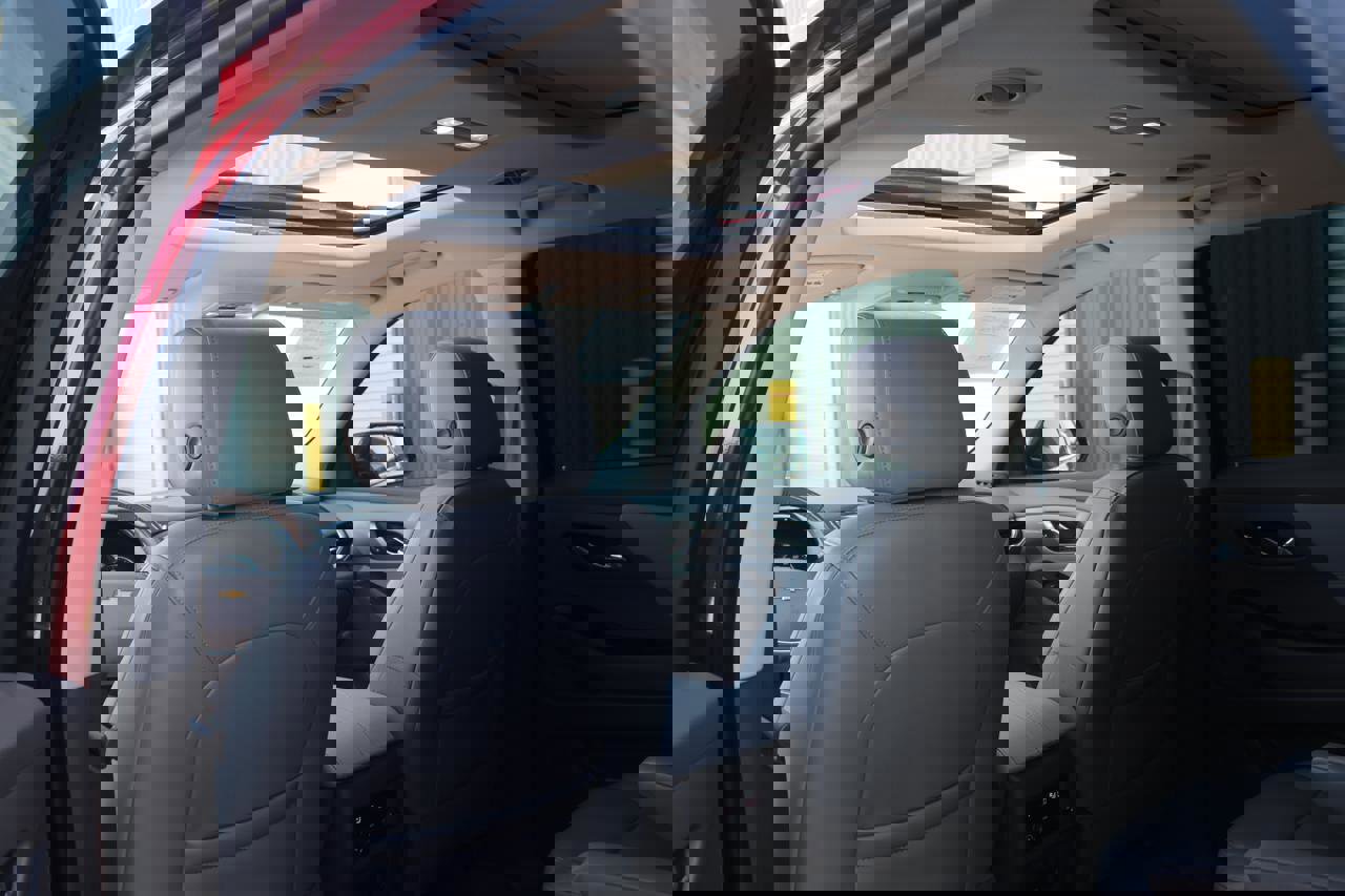 Used 2019 Chevrolet Traverse LT w/ LT Premium Package image 43