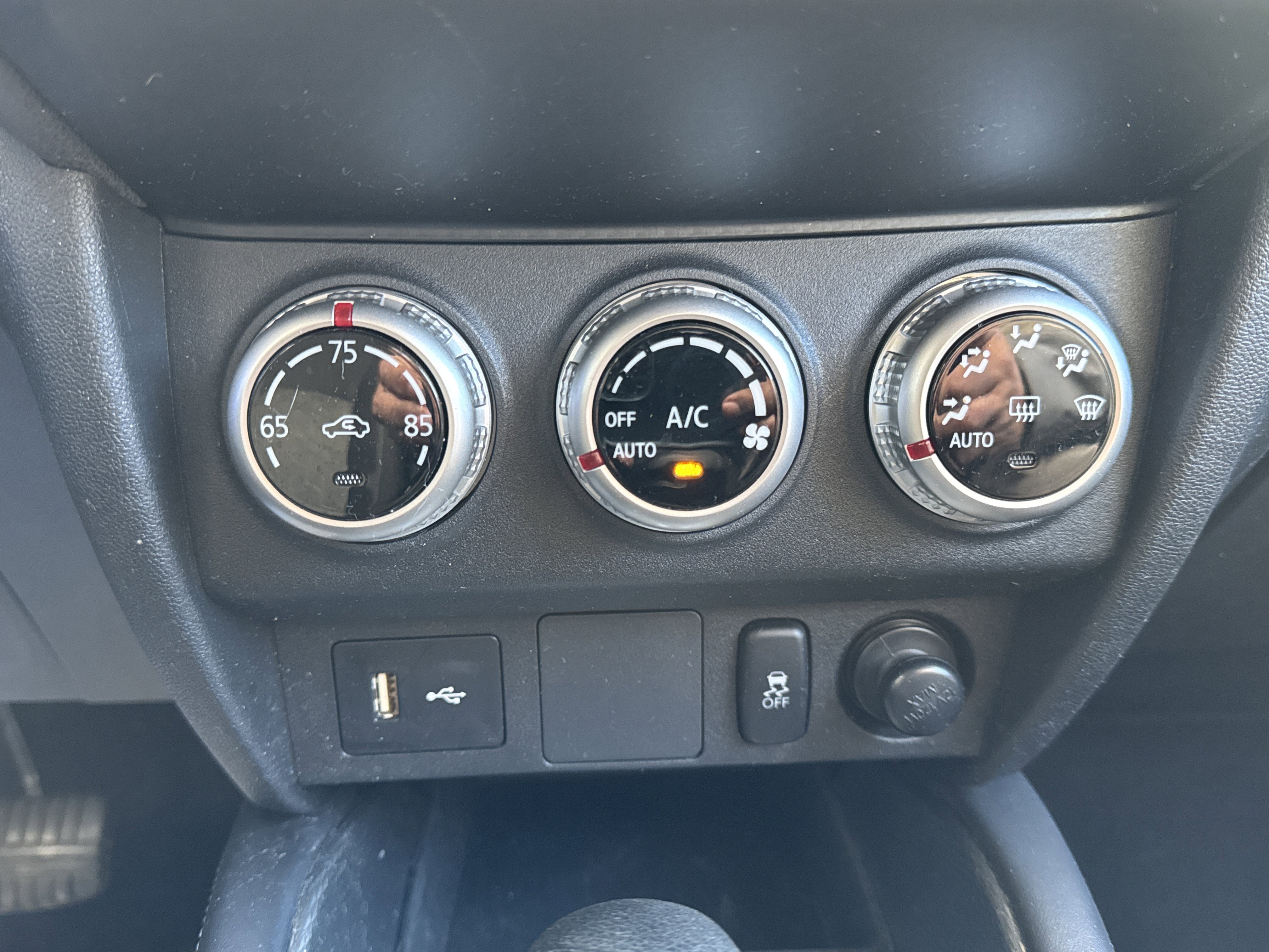 Used 2022 Mitsubishi Outlander Sport ES image 15