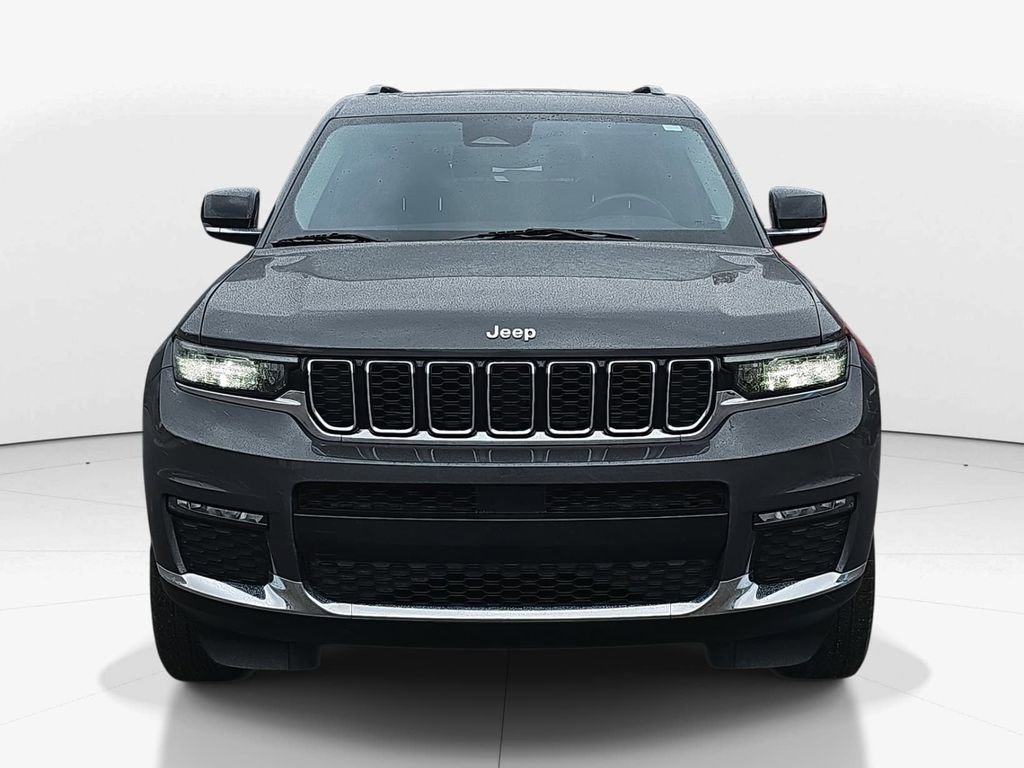 Used 2022 Jeep Grand Cherokee L Limited image 11