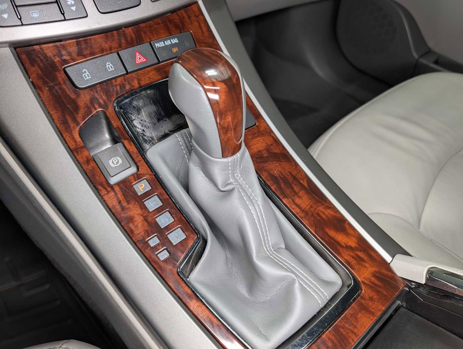 Used 2012 Buick LaCrosse Leather FWD image 27