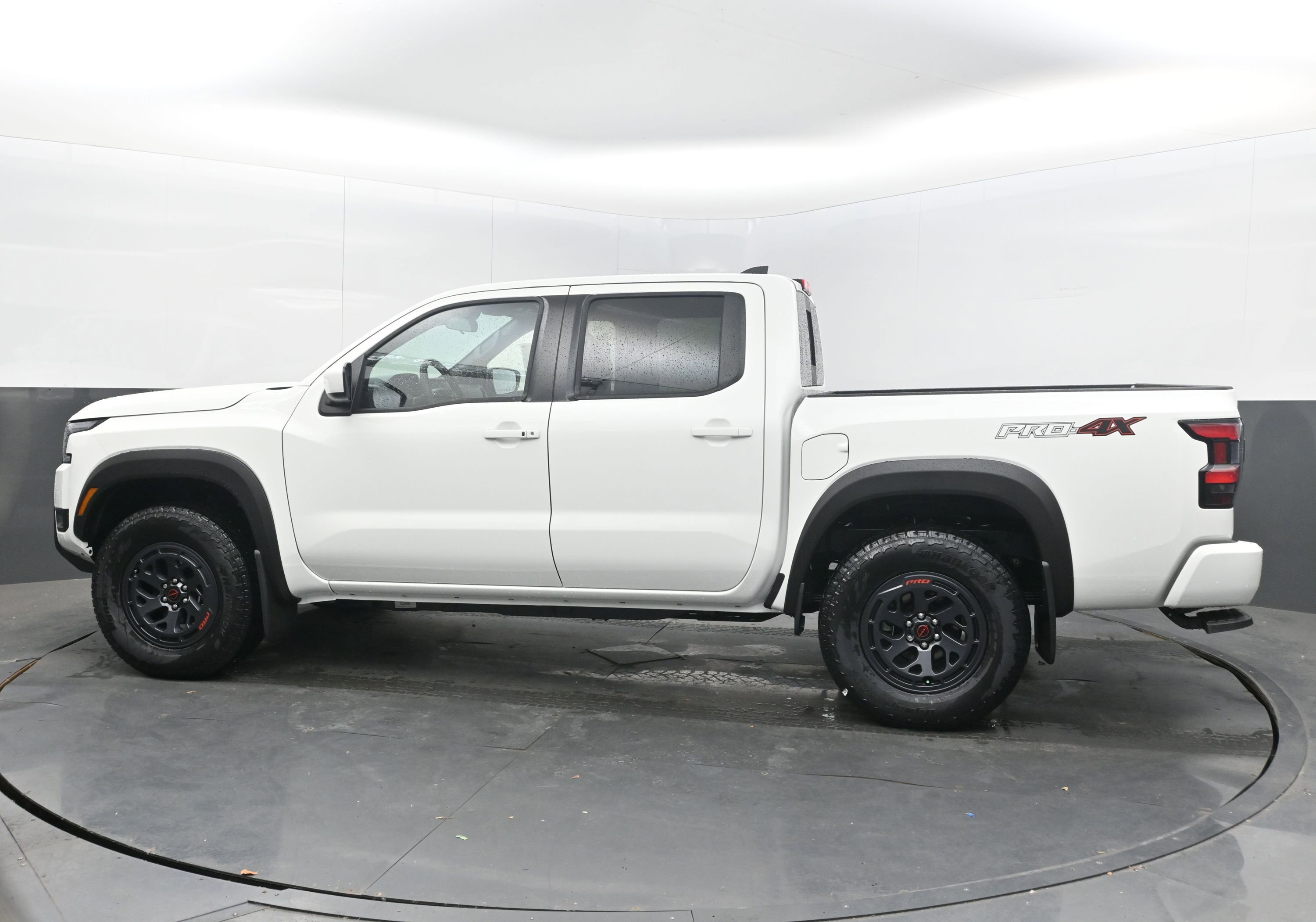 New 2026 Nissan Frontier PRO-4X AWD/4WD image 5