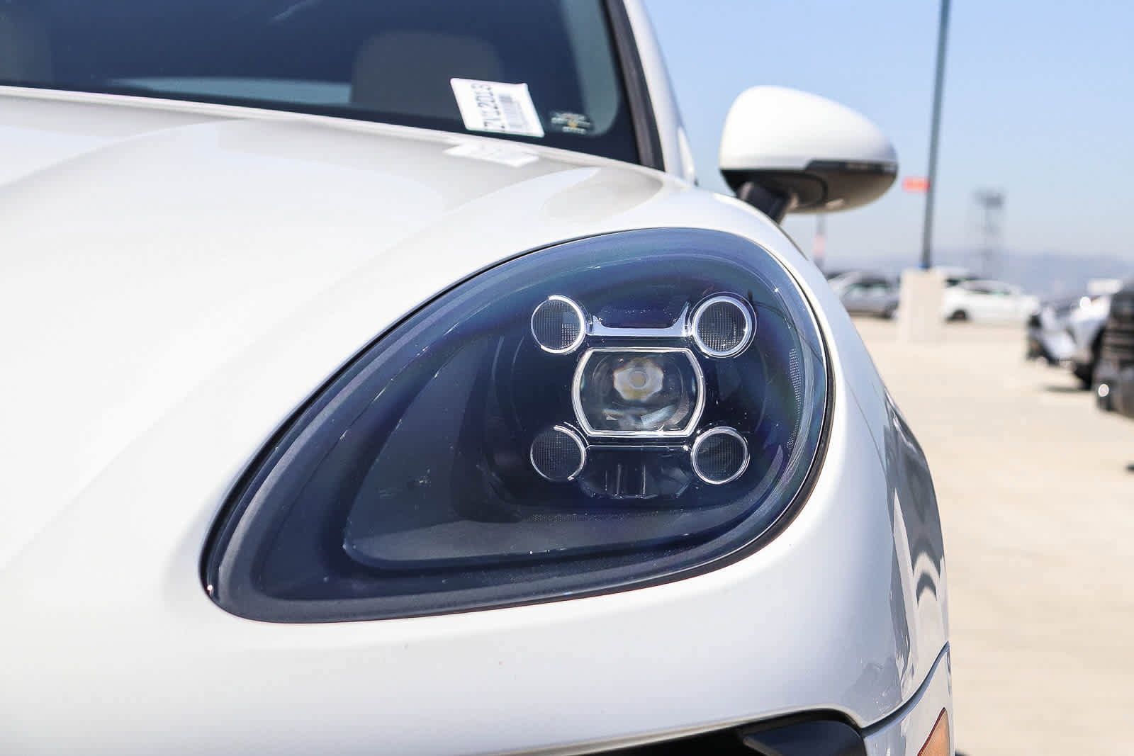 Used 2021 Porsche Macan AWD/4WD image 7