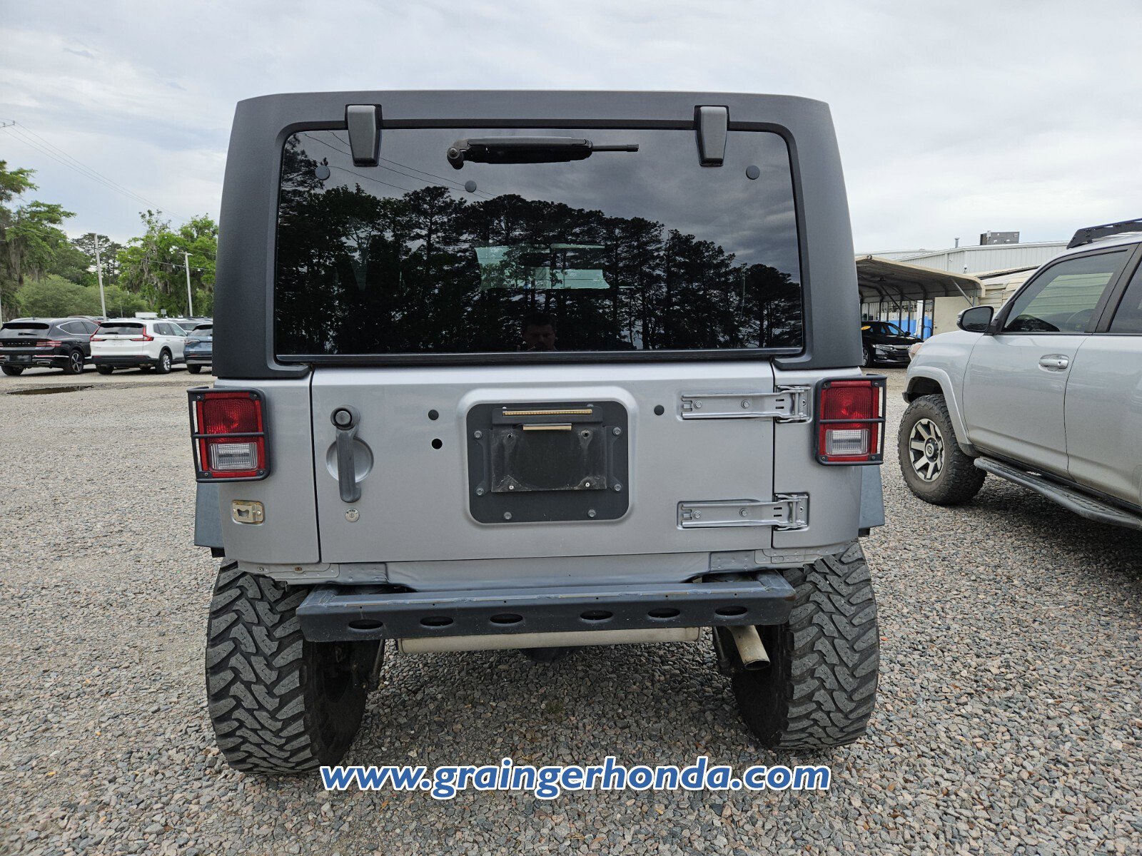 Used 2018 Jeep Wrangler Unlimited Sport S AWD/4WD image 8