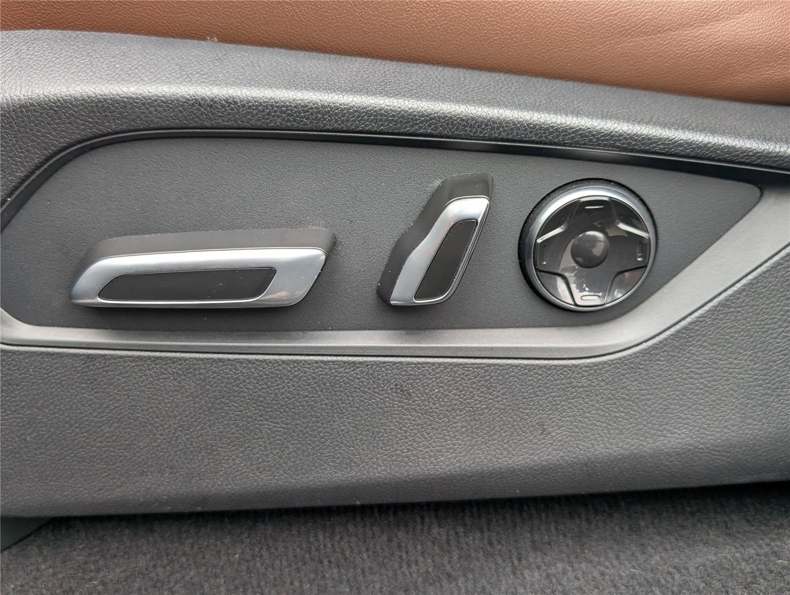 Used 2022 Acura MDX SH-AWD w/ Technology Package image 23