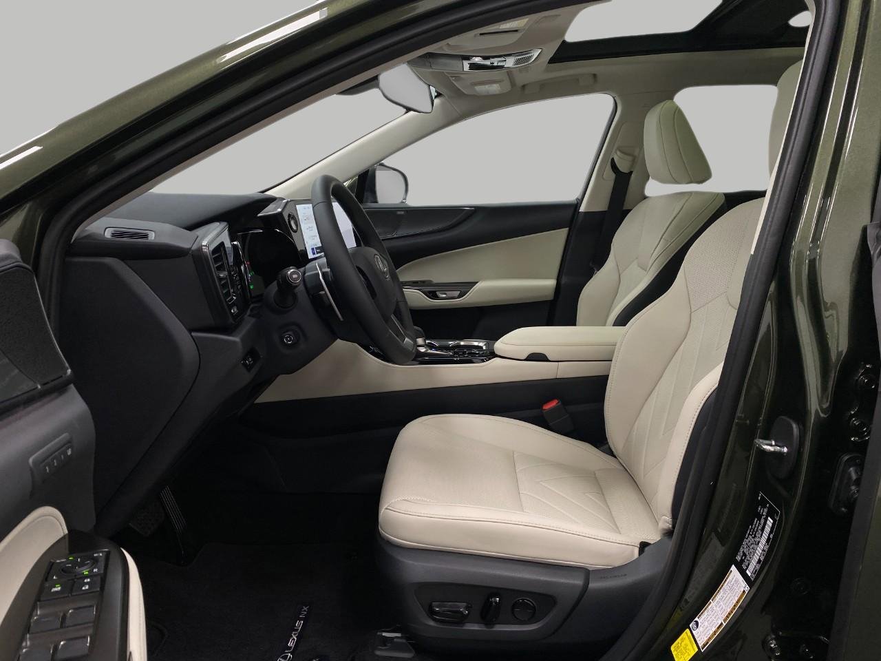 New 2026 Lexus NX 350h AWD w/ Luxury Package image 30