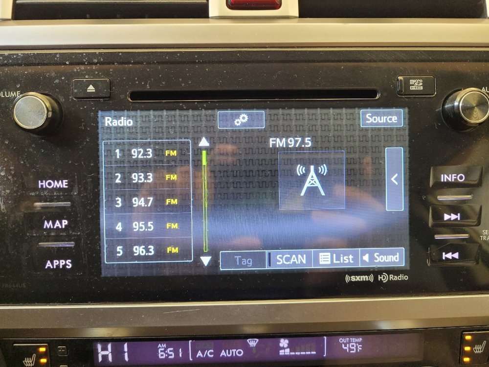 Used 2015 Subaru Outback 2.5i Premium image 25