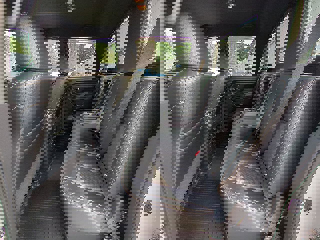Used 2019 Nissan Titan SL w/ Midnight Edition image 14