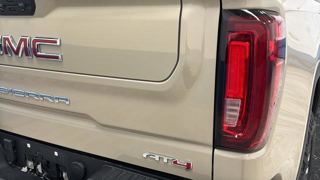 Used 2022 GMC Sierra 1500 AT4 w/ AT4 Premium Package image 34