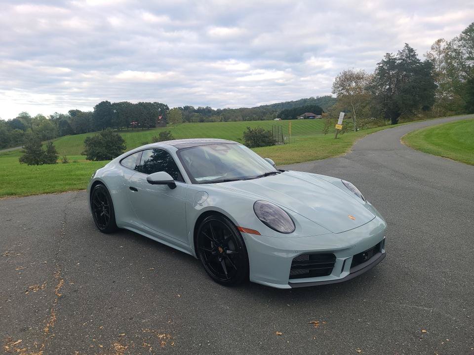 New 2026 Porsche 911 Carrera RWD image 9