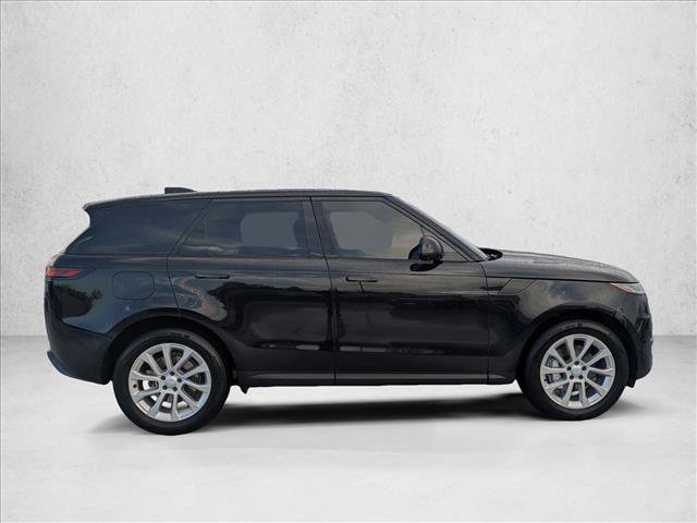 Certified 2025 Land Rover Range Rover Sport SE image 4