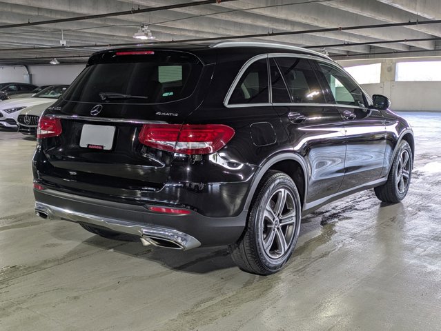 Used 2019 Mercedes-Benz GLC 300 4MATIC image 5