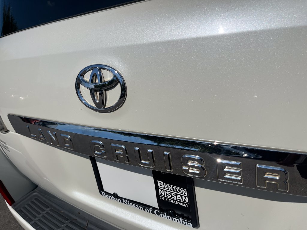 Used 2015 Toyota Land Cruiser AWD/4WD image 42